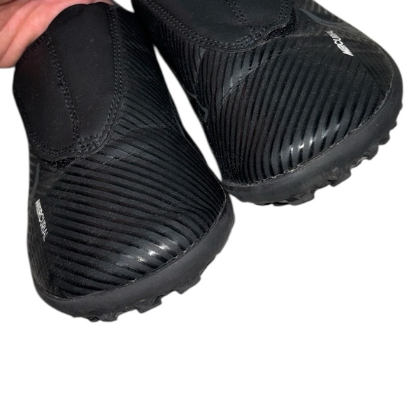 Nike Mercurial Indoor Soccer Cleats 13.5 Little Boy - Picture 10 of 14